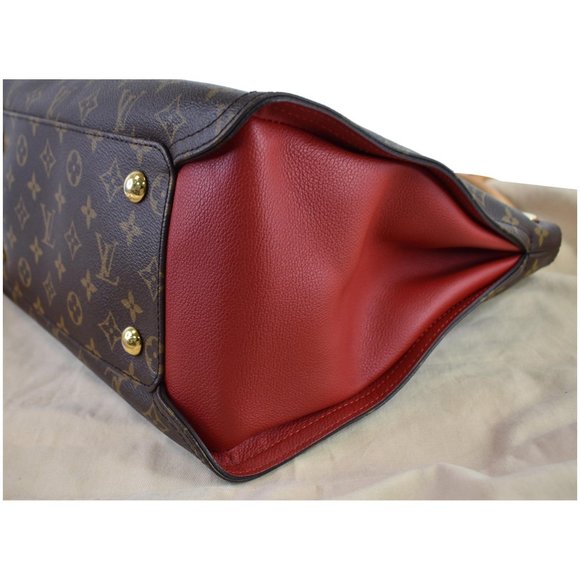 Louis Vuitton Gaia Monogram Canvas Shoulder Bag - Picture 8 of 12